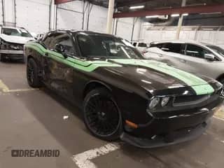2013 Dodge Challenger SXT with VIN 2C3CDYAG7DH704245, listed as a IAAI auction lot 43250299 with Not provided miles and . Bid and sale history available at DreamBid. Image 1.