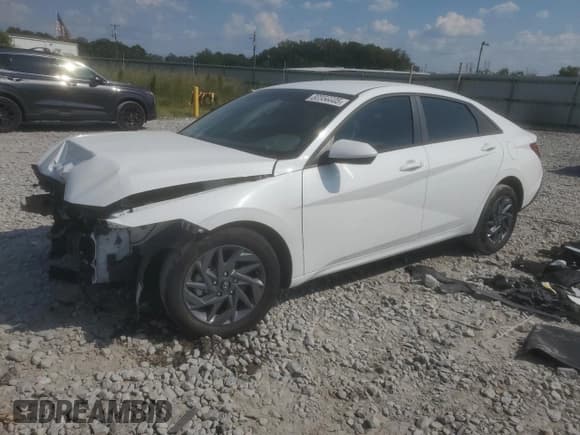 ✅ 2024 Hyundai Elantra SEL • VIN: KMHLM4DG1RU740898 • Lot: 80556805. Listed on Copart with 18,144 mi. Free auction sales archive from the USA and detailed vehicle history report at DreamBid. Image 1.