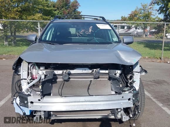 ✅ 2023 Toyota RAV4 XLE Premium • VIN: 2T3A1RFV9PW337698 • Lot: 43349377. Wystawiony na IAAI z przebiegiem 25 430 mil. Bezpłatny archiwum sprzedaży aukcyjnych z USA i szczegółowy raport historii pojazdu na DreamBid. Zdjęcie 12.