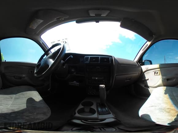 ✅ 2004 Toyota Tacoma • VIN: 5TENL42NX4Z395954 • Lot: 43347182. Wystawiony na IAAI z przebiegiem 246 939 mil. Bezpłatny archiwum sprzedaży aukcyjnych z USA i szczegółowy raport historii pojazdu na DreamBid. Zdjęcie 19.