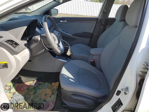 ✅ 2013 Hyundai Accent SE • VIN: KMHCU5AE7DU077757 • Лот: 78469594. Опубликован ранее на Copart с пробегом 67 022 миль. Бесплатный доступ к архиву аукционных продаж из США и подробный отчёт об истории автомобиля на DreamBid. Изображение 7.