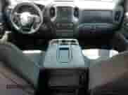 2019 Chevrolet Silverado 1500 Custom с VIN 3GCPYBEH6KG178706, выставлен на аукционе Copart как лот 69869035 с пробегом 121 528 миль миль и Списание • Salvage title. История ставок и продаж доступна на DreamBid. Изображение 8.