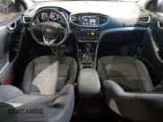 ✅ 2019 Hyundai Ioniq Blue • VIN: KMHC65LCXKU168637 • Lot: 52032785. Wystawiony na Copart z przebiegiem 236 913 mil. Bezpłatny archiwum sprzedaży aukcyjnych z USA i szczegółowy raport historii pojazdu na DreamBid. Zdjęcie 8.