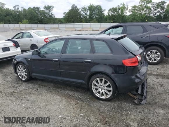 ✅ 2011 Audi A3 Premium Plus • VIN: WAUMFAFM9BA130756 • Лот: 60081165. Опубликован ранее на Copart с пробегом 139 422 миль. Бесплатный доступ к архиву аукционных продаж из США и подробный отчёт об истории автомобиля на DreamBid. Изображение 2.