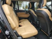 ✅ 2016 Volvo XC90 T6 Momentum • VIN: YV4A22PK2G1073678 • Лот: 90495245. Опубликован ранее на Copart с пробегом 91 676 миль. Бесплатный доступ к архиву аукционных продаж из США и подробный отчёт об истории автомобиля на DreamBid. Изображение 11.