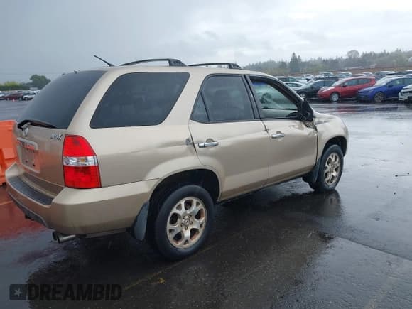 ✅ 2001 Acura MDX Touring • VIN: 2HNYD18691H503961 • Lot: 41978660. Wystawiony na IAAI z przebiegiem 251 752 mil. Bezpłatny archiwum sprzedaży aukcyjnych z USA i szczegółowy raport historii pojazdu na DreamBid. Zdjęcie 4.