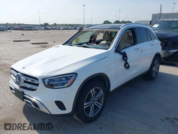 ✅ 2020 Mercedes-Benz GLC 300 • VIN: W1N0G8DB2LF769650 • Лот: 42266536. Опубликован ранее на IAAI с пробегом 93 817 миль. Бесплатный доступ к архиву аукционных продаж из США и подробный отчёт об истории автомобиля на DreamBid. Изображение 2.