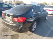 ✅ 2015 BMW 3 Series 328i xDrive • VIN: WBA3B5G52FNS11781 • Lot: 43881795. Listed on IAAI with 149,343 mi. Free auction sales archive from the USA and detailed vehicle history report at DreamBid. Image 4.