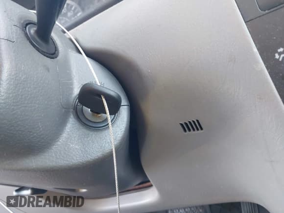 ✅ 2008 Toyota Corolla CE • VIN: 1NXBR32E88Z979629 • Lot: 43554982. Wystawiony na IAAI z przebiegiem 117 774 mil. Bezpłatny archiwum sprzedaży aukcyjnych z USA i szczegółowy raport historii pojazdu na DreamBid. Zdjęcie 11.