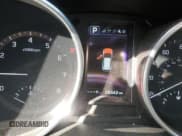 ✅ 2018 Hyundai Santa Fe 2.4L • VIN: 5XYZU3LB3JG556034 • Lot: 90231035. Listed on Copart with 26,542 mi. Free auction sales archive from the USA and detailed vehicle history report at DreamBid. Image 9.