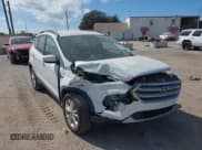 ✅ 2017 Ford Escape SE • VIN: 1FMCU0GD0HUD81987 • Lot: 43537163. Listed on IAAI with 21,895 mi. Free auction sales archive from the USA and detailed vehicle history report at DreamBid. Image 6.