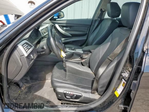 ✅ 2013 BMW 3 Series 328i • VIN: WBA3A5C57DF351602 • Lot: 60753385. Listed on Copart with 129,682 mi. Free auction sales archive from the USA and detailed vehicle history report at DreamBid. Image 7.