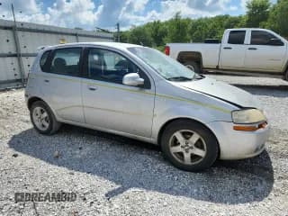 ✅ 2006 Chevrolet Aveo LT • VIN: KL1TG66696B619367 • Lot: 62567655. Wystawiony na Copart z przebiegiem 174 548 mil. Bezpłatny archiwum sprzedaży aukcyjnych z USA i szczegółowy raport historii pojazdu na DreamBid. Zdjęcie 4.