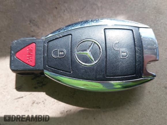 ✅ 2015 Mercedes-Benz G 63 AMG • VIN: WDCYC7DF5FX234579 • Lot: 42057392. Listed on IAAI with 124,585 mi. Free auction sales archive from the USA and detailed vehicle history report at DreamBid. Image 11.