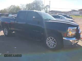 2017 Chevrolet Silverado 1500 LT с VIN 1GCVKREC8HZ370451, выставлен на аукционе IAAI как лот 43483397 с пробегом 117 110 миль миль и . История ставок и продаж доступна на DreamBid. Изображение 1.
