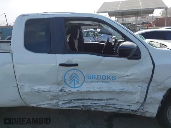 ✅ 2024 Nissan Frontier S • VIN: 1N6ED1CL3RN643820 • Lot: 42638763. Listed on IAAI with 27,033 mi. Free auction sales archive from the USA and detailed vehicle history report at DreamBid. Image 6.