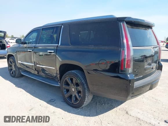 ✅ 2015 Cadillac Escalade ESV Luxury • VIN: 1GYS4HKJ1FR158556 • Lot: 43414285. Wystawiony na IAAI z przebiegiem 117 327 mil. Bezpłatny archiwum sprzedaży aukcyjnych z USA i szczegółowy raport historii pojazdu na DreamBid. Zdjęcie 3.