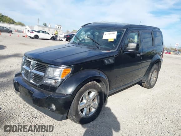 ✅ 2008 Dodge Nitro SLT • VIN: 1D8GU58K58W287724 • Lot: 43545993. Wystawiony na IAAI z przebiegiem 87 405 mil. Bezpłatny archiwum sprzedaży aukcyjnych z USA i szczegółowy raport historii pojazdu na DreamBid. Zdjęcie 2.