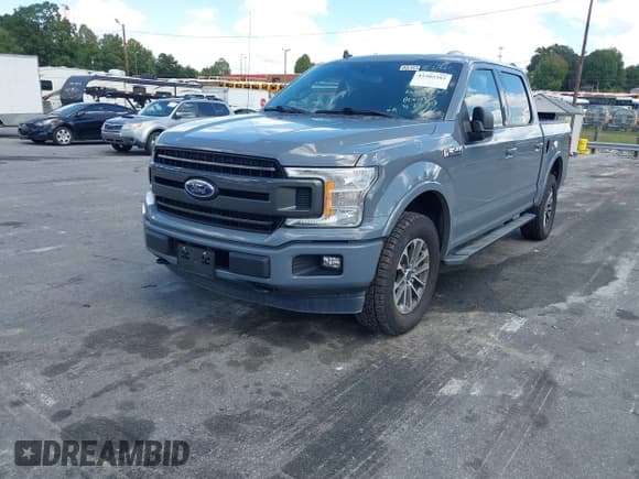 ✅ 2020 Ford F-150 XLT • VIN: 1FTEW1EP6LKE57677 • Lot: 43205382. Wystawiony na IAAI z przebiegiem 50 601 mil. Bezpłatny archiwum sprzedaży aukcyjnych z USA i szczegółowy raport historii pojazdu na DreamBid. Zdjęcie 18.