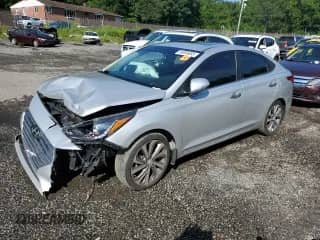 2020 Hyundai Accent Limited z VIN 3KPC34A60LE123971, wystawiony jako Copart lot #65095685 z przebiegiem Nie podano mil oraz Szkoda całkowita • Salvage title. Historia ofert i sprzedaży dostępna na DreamBid. Obrazek 1.