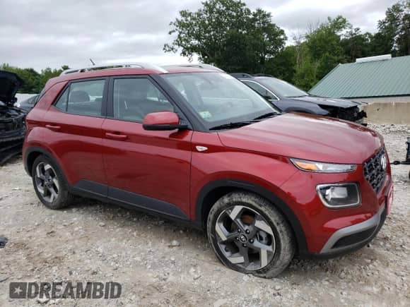 2024 Hyundai Venue SEL with VIN KMHRC8A32RU313087, listed as a Copart auction lot 67907254 with 9,966 mi miles and Salvage title. Bid and sale history available at DreamBid. Image 4.