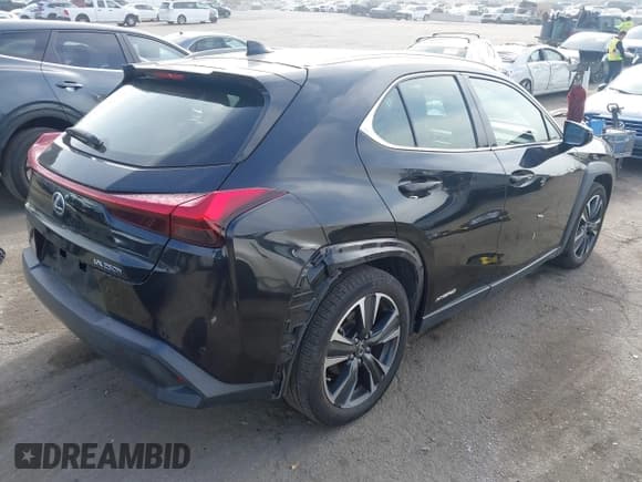 ✅ 2020 Lexus UX 250h • VIN: JTHP9JBH5L2024508 • Lot: 43599171. Listed on IAAI with 90,856 mi. Free auction sales archive from the USA and detailed vehicle history report at DreamBid. Image 4.