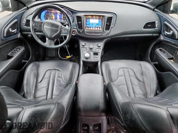 ✅ 2016 Chrysler 200 S • VIN: 1C3CCCBG8GN147779 • Lot: 70762095. Listed on Copart with 152,875 mi. Free auction sales archive from the USA and detailed vehicle history report at DreamBid. Image 8.