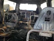 ✅ 2004 Ford Excursion Limited • VIN: 1FMSU43P94ED34013 • Lot: 79034774. Wystawiony na Copart z przebiegiem Nie podano. Bezpłatny archiwum sprzedaży aukcyjnych z USA i szczegółowy raport historii pojazdu na DreamBid. Zdjęcie 10.