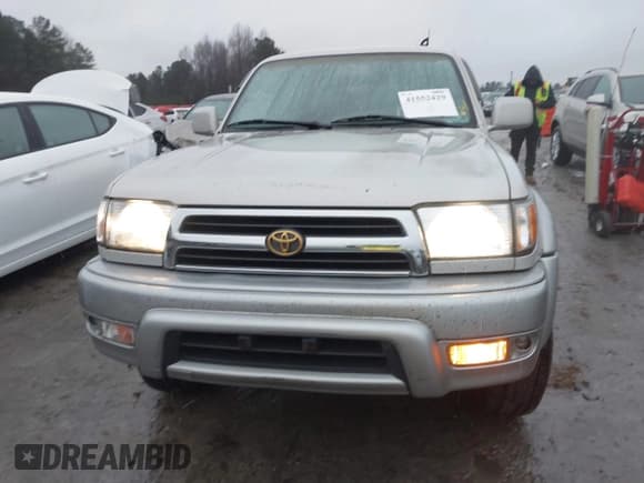 ✅ 1999 Toyota 4Runner Limited • VIN: JT3HN87R5X0235127 • Лот: 41552429. Опубликован ранее на IAAI с пробегом 181 435 миль. Бесплатный доступ к архиву аукционных продаж из США и подробный отчёт об истории автомобиля на DreamBid. Изображение 12.