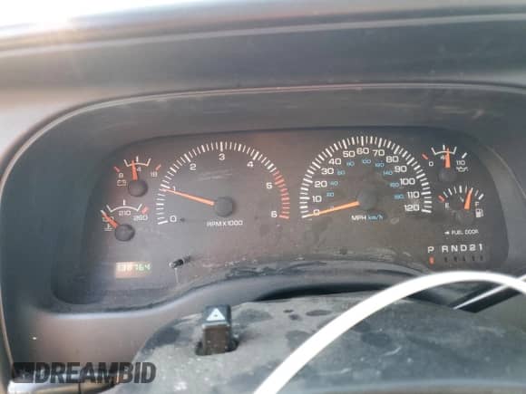 1999 Dodge Dakota SLT z VIN 1B7GG22X1XS259059, wystawiony jako Copart lot #82173354 z przebiegiem 138 764 mil mil oraz Szkoda całkowita • Salvage title. Historia ofert i sprzedaży dostępna na DreamBid. Obrazek 9.