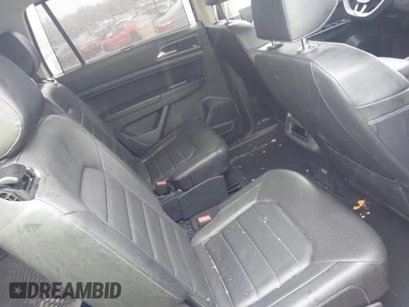 ✅ 2019 Volkswagen Atlas SEL Premium • VIN: 1V2NR2CA4KC565315 • Лот: 43542718. Опубликован ранее на IAAI с пробегом 86 417 миль. Бесплатный доступ к архиву аукционных продаж из США и подробный отчёт об истории автомобиля на DreamBid. Изображение 8.