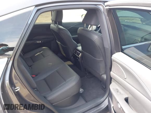 ✅ 2024 Lexus RX 350 • VIN: 2T2BAMCA6RC064611 • Лот: 42604032. Опубликован ранее на IAAI с пробегом 10 895 миль. Бесплатный доступ к архиву аукционных продаж из США и подробный отчёт об истории автомобиля на DreamBid. Изображение 8.