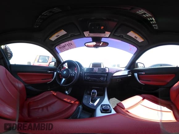 ✅ 2016 BMW 2 Series M235i • VIN: WBA1J7C57GV360782 • Лот: 42174819. Опубликован ранее на IAAI с пробегом 72 260 миль. Бесплатный доступ к архиву аукционных продаж из США и подробный отчёт об истории автомобиля на DreamBid. Изображение 19.