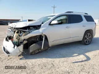 ✅ 2018 GMC Acadia Denali • VIN: 1GKKNPLS9JZ120803 • Лот: 70389155. Опубликован ранее на Copart с пробегом 99 597 миль. Бесплатный доступ к архиву аукционных продаж из США и подробный отчёт об истории автомобиля на DreamBid. Изображение 1.