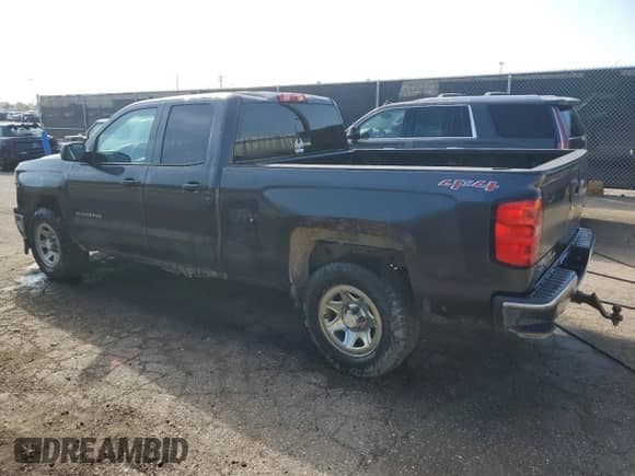 2015 Chevrolet Silverado 1500 Work Truck z VIN 1GCVKPEH2FZ338186, wystawiony jako Copart lot #86614035 z przebiegiem 108 997 mil mil oraz Czysty tytuł • Clean title. Historia ofert i sprzedaży dostępna na DreamBid. Obrazek 2.