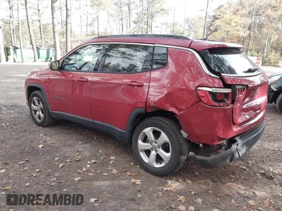 ✅ 2018 Jeep Compass Latitude • VIN: 3C4NJCBB0JT339476 • Лот: 43648673. Опубликован ранее на IAAI с пробегом 85 497 миль. Бесплатный доступ к архиву аукционных продаж из США и подробный отчёт об истории автомобиля на DreamBid. Изображение 3.