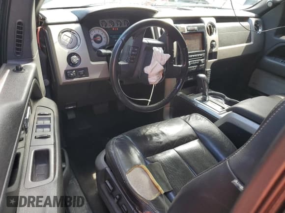 ✅ 2010 Ford F-150 XL • VIN: 1FTFW1EV4AFC34093 • Lot: 61924165. Listed on Copart with 270,023 mi. Free auction sales archive from the USA and detailed vehicle history report at DreamBid. Image 8.