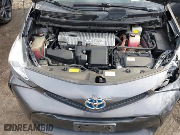 ✅ 2015 Toyota Prius Two • VIN: JTDZN3EU8FJ022093 • Lot: 41993308. Listed on IAAI with 114,648 mi. Free auction sales archive from the USA and detailed vehicle history report at DreamBid. Image 10.