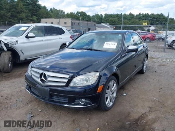 ✅ 2008 Mercedes-Benz C 300 Sport • VIN: WDDGF54X68F018051 • Лот: 42769976. Опубликован ранее на IAAI с пробегом 142 485 миль. Бесплатный доступ к архиву аукционных продаж из США и подробный отчёт об истории автомобиля на DreamBid. Изображение 17.