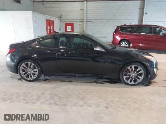✅ 2015 Hyundai Genesis Coupe 3.8L Base • VIN: KMHHU6KJ7FU123694 • Lot: 43363415. Listed on IAAI with 95,787 mi. Free auction sales archive from the USA and detailed vehicle history report at DreamBid. Image 13.