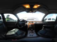 ✅ 2000 Mercedes-Benz E 320 • VIN: WDBJF65J8YB105195 • Lot: 42756216. Listed on IAAI with 231,800 mi. Free auction sales archive from the USA and detailed vehicle history report at DreamBid. Image 18.