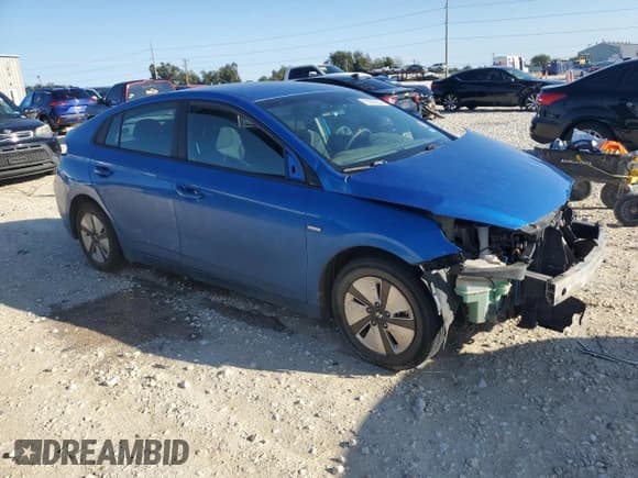 ✅ 2017 Hyundai Ioniq Blue • VIN: KMHC65LC9HU047221 • Lot: 79293934. Listed on Copart with Not provided. Free auction sales archive from the USA and detailed vehicle history report at DreamBid. Image 4.
