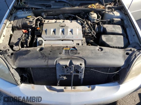 ✅ 2001 Cadillac DeVille • VIN: 1G6KD54Y51U276746 • Lot: 91690935. Wystawiony na Copart z przebiegiem Nie podano. Bezpłatny archiwum sprzedaży aukcyjnych z USA i szczegółowy raport historii pojazdu na DreamBid. Zdjęcie 11.