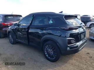 ✅ 2019 Hyundai Kona SEL • VIN: KM8K6CAA3KU321683 • Лот: 67909513. Опубликован ранее на Copart с пробегом 42 523 миль. Бесплатный доступ к архиву аукционных продаж из США и подробный отчёт об истории автомобиля на DreamBid. Изображение 2.