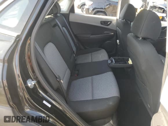 ✅ 2020 Hyundai Kona SE • VIN: KM8K12AA8LU449010 • Лот: 66320964. Опубликован ранее на Copart с пробегом 38 552 миль. Бесплатный доступ к архиву аукционных продаж из США и подробный отчёт об истории автомобиля на DreamBid. Изображение 10.