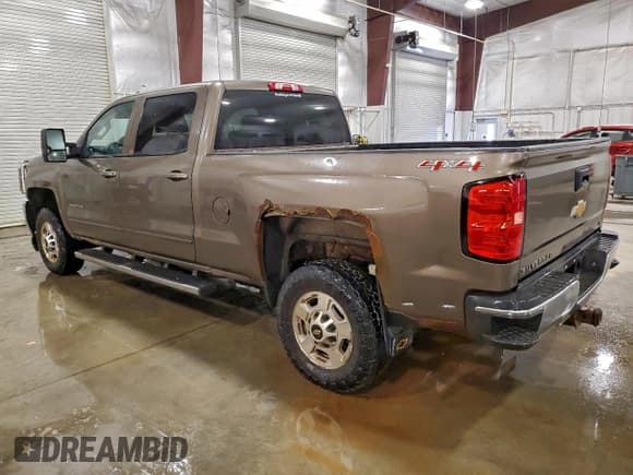 ✅ 2015 Chevrolet Silverado 2500HD LT • VIN: 1GC1KVEG5FF502607 • Lot: 94646955. Listed on Copart with 337,043 mi. Free auction sales archive from the USA and detailed vehicle history report at DreamBid. Image 2.