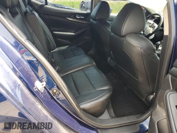 ✅ 2020 Nissan Maxima SL • VIN: 1N4AA6DV8LC372530 • Лот: 66728685. Опубликован ранее на Copart с пробегом Не указан. Бесплатный доступ к архиву аукционных продаж из США и подробный отчёт об истории автомобиля на DreamBid. Изображение 10.