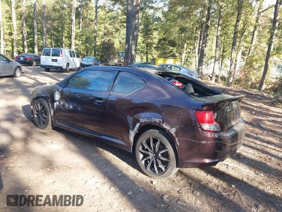 ✅ 2012 Scion tC • VIN: JTKJF5C73C3033952 • Lot: 40615908. Wystawiony na IAAI z przebiegiem 204 694 mil. Bezpłatny archiwum sprzedaży aukcyjnych z USA i szczegółowy raport historii pojazdu na DreamBid. Zdjęcie 3.