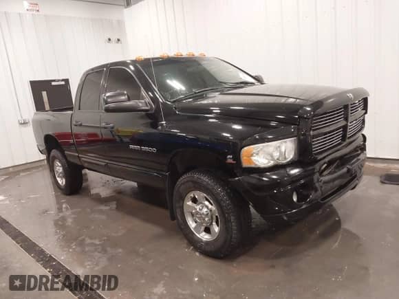 2005 Dodge 3500 SLT z VIN 3D7LS38C85G810265, wystawiony jako IAAI lot #41856058 z przebiegiem 164 027 mil mil oraz . Historia ofert i sprzedaży dostępna na DreamBid. Obrazek 1.