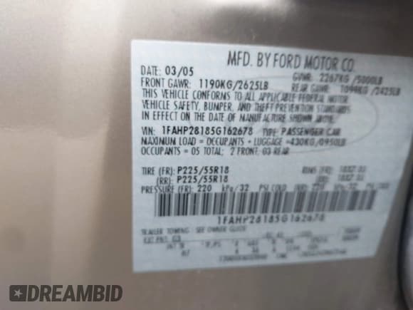 ✅ 2005 Ford Five Hundred Limited • VIN: 1FAHP28185G162678 • Lot: 43568524. Wystawiony na IAAI z przebiegiem 40 212 mil. Bezpłatny archiwum sprzedaży aukcyjnych z USA i szczegółowy raport historii pojazdu na DreamBid. Zdjęcie 9.